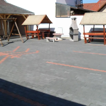 Apartment Oazis Harkany