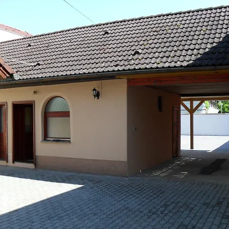 Oazis Apartment Harkany