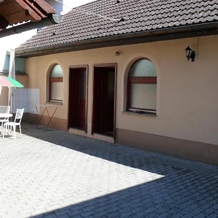 Oazis Apartment